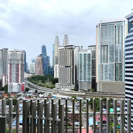 Alaman Luxe Suites Klcc Kuala Lumpur Bagian luar foto